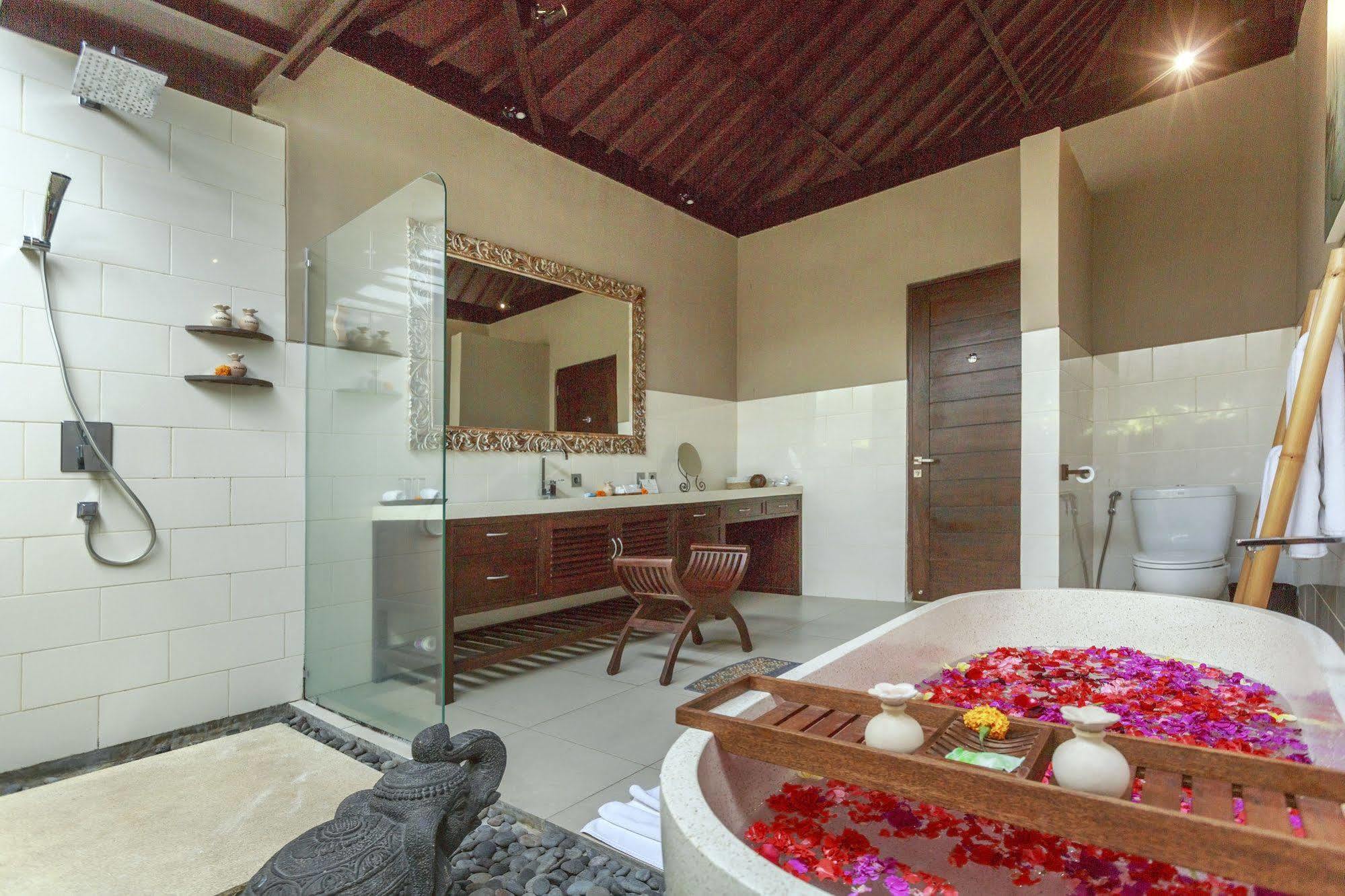 Solo Villas & Retreat Ubud Exterior foto